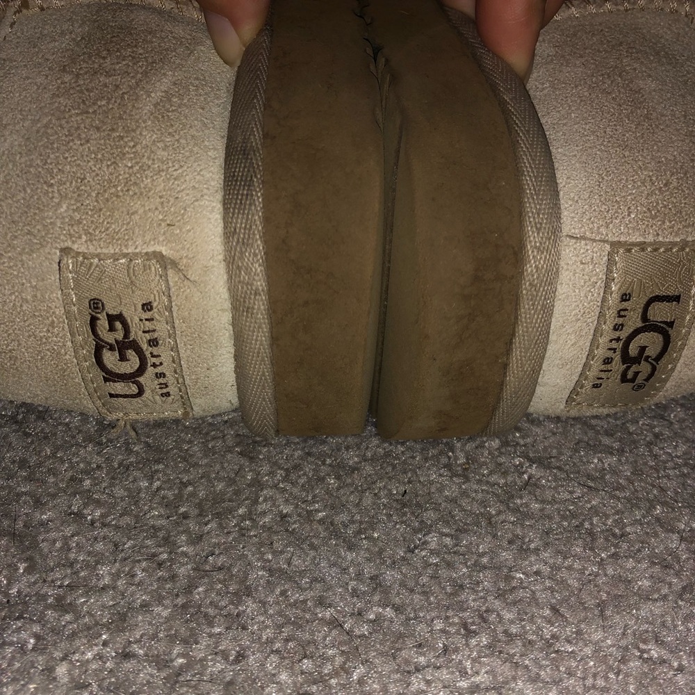Ugg Bailey Button - image 4